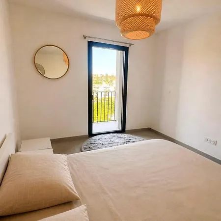 Luxury Modern Flat & Panoramic View & Wifi